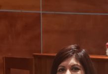 Demanda Hilda Luis apertura del Centro de Salud en mercado de abasto