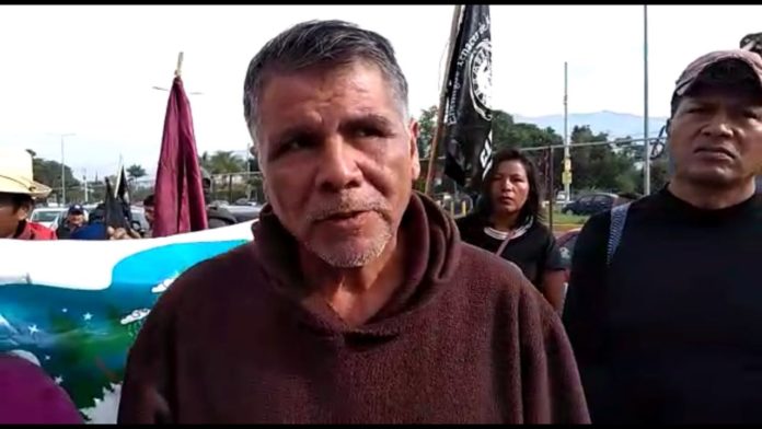 2bf398cf-a835-49ac-8d5e-dadc42ea3a20