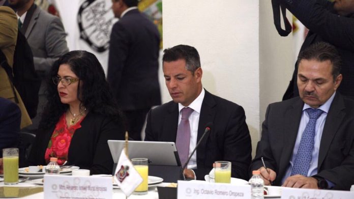 AMH- Conago- AMLO (6)