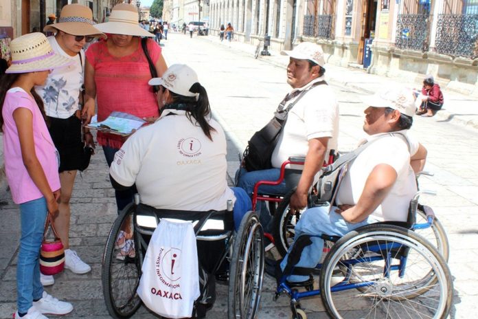 2-anfitriones-turísticos