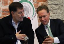 Confirma Fernández Noroña compra de residencia de 12 mdp en Morelos