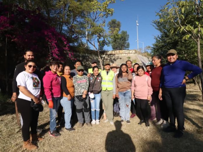 0ad56efa-6a47-4ae6-b51a-4954f3d8001d