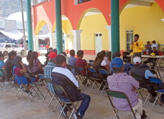 Comuneros y autoridades de Xitla fortalecen sus conocimientos en manejo del fuego