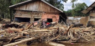 Inundaciones en Indonesia, Tailandia y Sri Lanka dejan casi 600 muertos