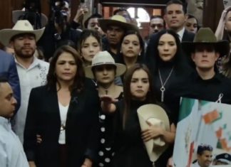 Toma protesta Grecia Quiroz, como presidenta municipal sustituta de Uruapan en el Congreso de Michoacán