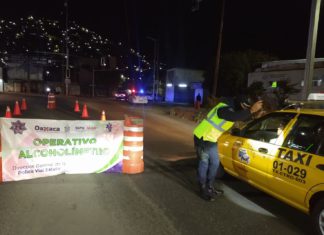 Instalan puntos de alcoholimetría por época decembrina en Oaxaca