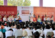 Rinde cuentas gobernador Salomón Jara, en la Sierra Sur