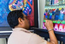 Artista plástico del Centro Penitenciario Etla, autor de la imagen oficial de la Noche de Rábanos 2025