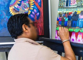 Artista plástico del Centro Penitenciario Etla, autor de la imagen oficial de la Noche de Rábanos 2025