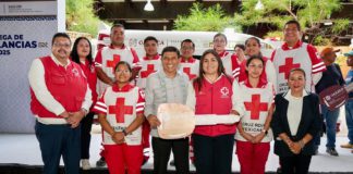 Fortalecen la atención médica en Oaxaca con 21 ambulancias de traslado