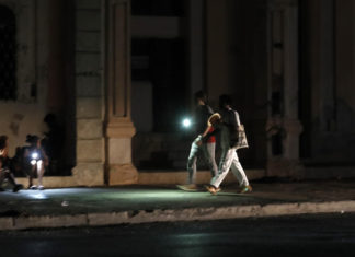 México envía 80 mil barriles de combustible a Cuba para mitigar apagones