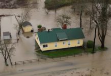Frío ártico e inundaciones afectan a Illinois, Washington y Minnesota
