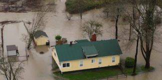 Frío ártico e inundaciones afectan a Illinois, Washington y Minnesota