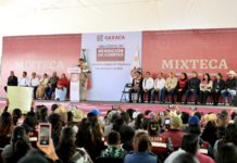 Progresa región Mixteca con inversión líder en infraestructura carretera