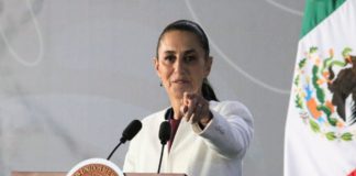 “Compórtense como debe ser”: Sheinbaum hace llamado a funcionarios