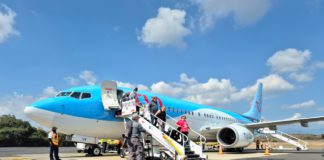 Abre Huatulco nuevo vuelo chárter procedente de Chicago