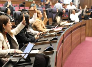 Exhorta Congreso a municipios a certificar cuerpos policiales