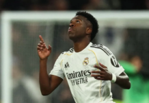 Real Madrid se reconcilia con su afición tras abucheos en el Bernabeú