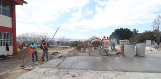 Obras que sí se ven en Oaxaca de Juárez: mejoran escuelas en agencias municipales
