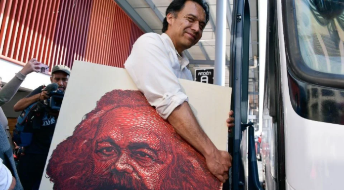 Marx Arriaga deja su trinchera en la SEP y rechaza otro cargo