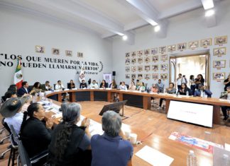 Entrega Salomón Jara 60 perfiles genéticos en la búsqueda de personas desaparecidas