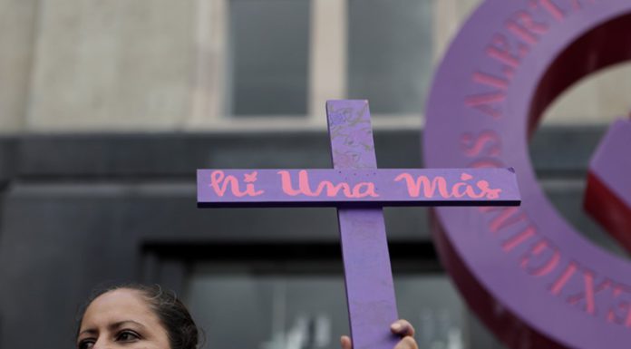 Anuncia Sheinbaum ley para investigar como feminicidios muertes violentas de mujeres