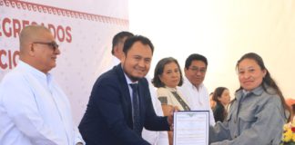 Entrega IEEPO títulos a 405 egresadas y egresados de la UPN; inaugura domo en la Unidad 201