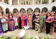 Entregan la distinción ciudadana “Mujer Oaxaqueña 2026, Arcelia Yañiz Rosas”