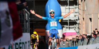Isaac del Toro, orgulloso por el triunfo en la carrera Tirreno-Adriático