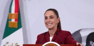 Presenta Sheinbaum su “plan B”: busca reducir privilegios al INE