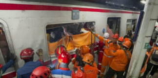 Choque de trenes en Indonesia deja cuatro muertos y 40 lesionados