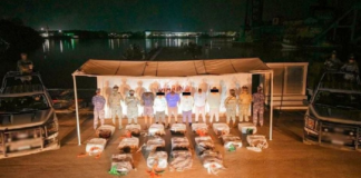 Decomisan 900 kilos de cocaína de una embarcación en Chiapas