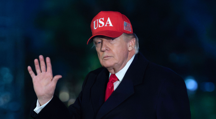 Anuncia Trump que Irán busca una nueva ronda de negociaciones