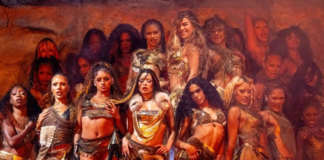 Anuncia Karol G nueva gira durante su presentación en Coachella