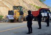 Reactivan obras en la carretera a la Costa; anuncian inversión de 500 mdp