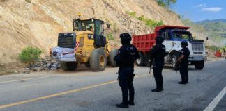 Reactivan obras en la carretera a la Costa; anuncian inversión de 500 mdp