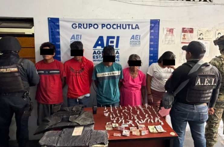 Cateos en la Costa dejan ocho personas detenidas; aseguran drogas y armamento