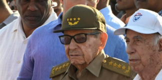 Va EU por Raúl Castro; lo acusa por asesinato de estadounidenses