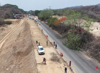 Informa horarios de circulación por trabajos en carretera Pochutla–Huatulco