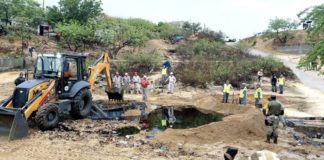 Atienden autoridades nueva fuga de combustible en Salina Cruz
