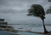 Emiten recomendaciones a turistas por temporada de lluvias