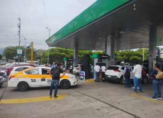Escalan movilizaciones de la CNTE: toman gasolineras en Chiapas