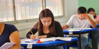 Presentan 5 mil 875 aspirantes exámenes de admisión para las Escuelas Normales