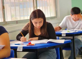 Presentan 5 mil 875 aspirantes exámenes de admisión para las Escuelas Normales