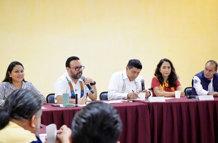 Coordinan acciones para garantizar una Guelaguetza 2026 segura