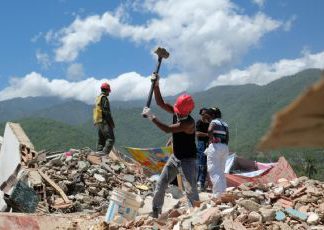 Van 3 mil 685 muertos por terremotos en Venezuela