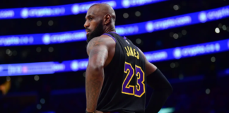 LeBron James ficha con los 76ers de Filadelfia