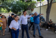 Da seguimiento Ray Chagoya a peticiones ciudadanas en Carmen Alto