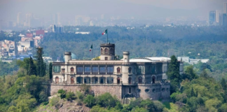 Abre FGR indagatoria sobre cena de la FIFA en Castillo de Chapultepec
