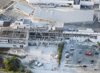 Terremoto en Japón deja heridos, daños y la explosión de un centro comercial